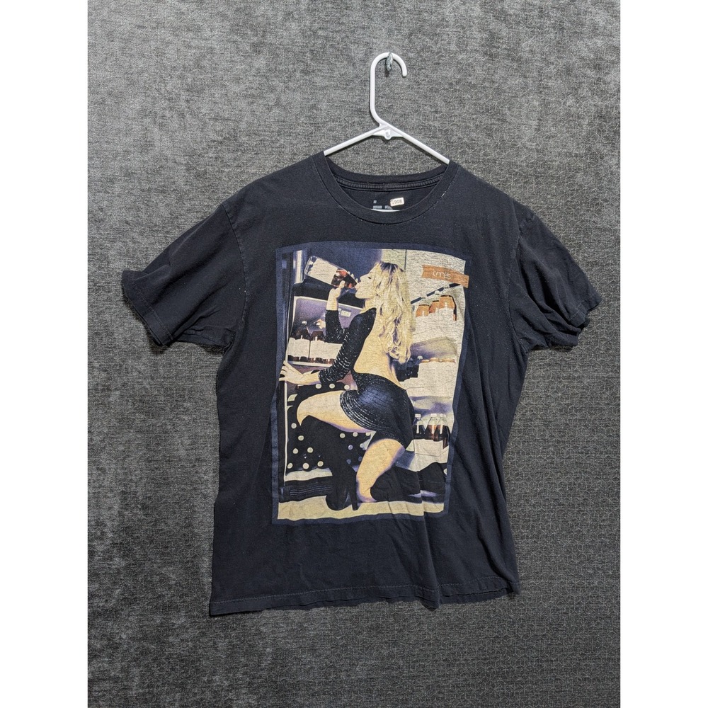 TMLS Too Many Loose Strings Graphic Tee Black Mens Large Convenience Store Print